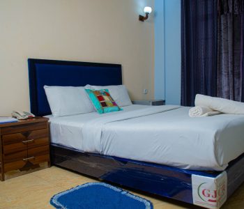 QUARTO CASAL Q311